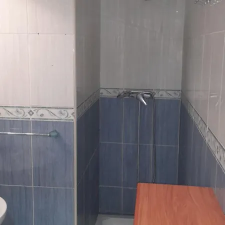 El Laurel Apartment *